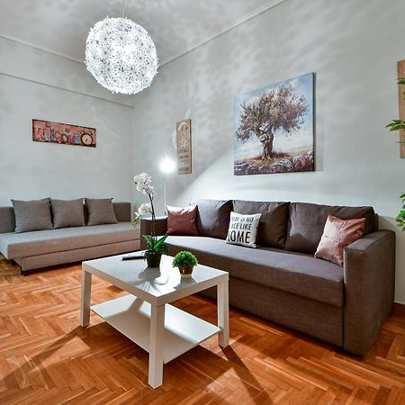 The Athens City Getaway Apartamento Exterior foto